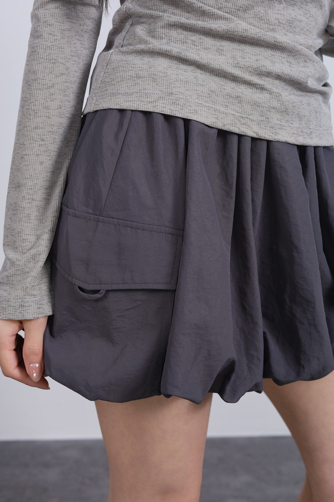 FJN3718 - Chân váy ngắn vải gió dáng bí cạp chun co giãn - JAN.