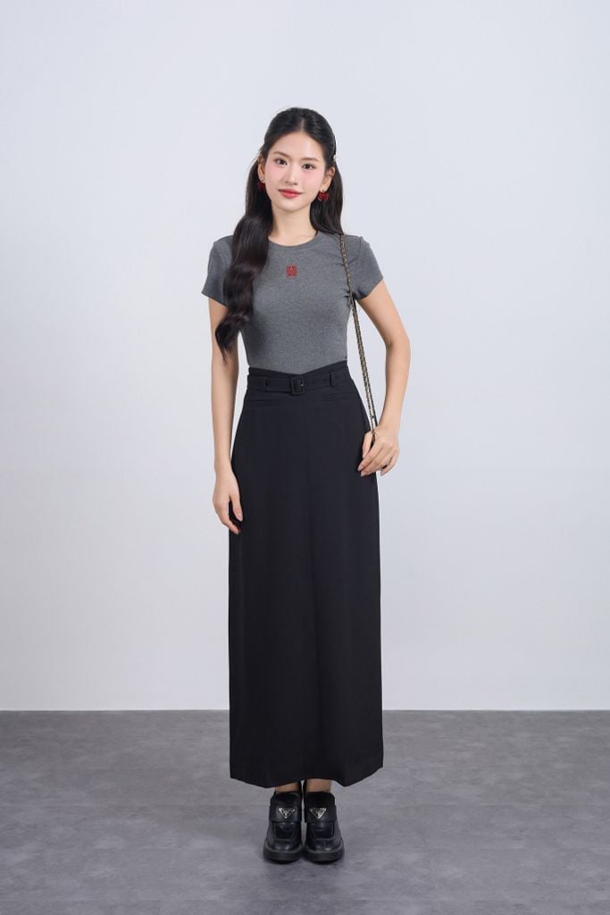 FAT3495 - Áo thun cotton cao cấp dáng ôm cổ tròn ngực áo hoạ tiết thời trang - JAN.