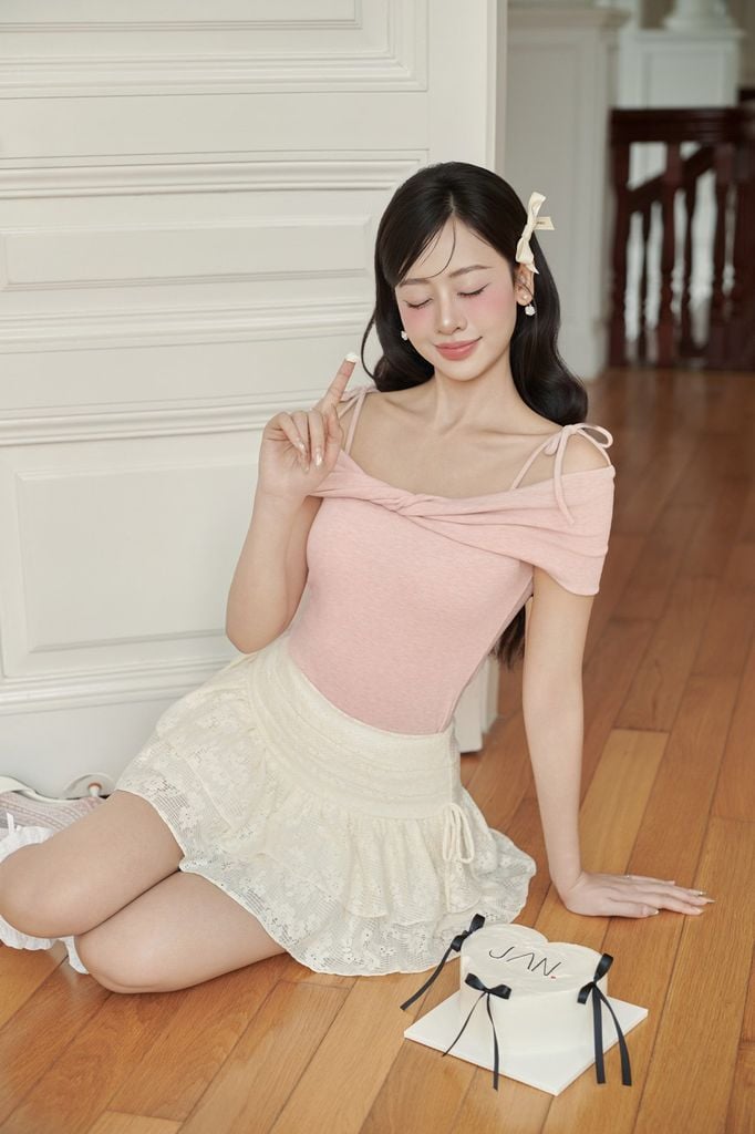 FJN3725 - Chân váy ngắn vải ren lưới hai tầng eo xếp nhún tạo kiểu - JAN.