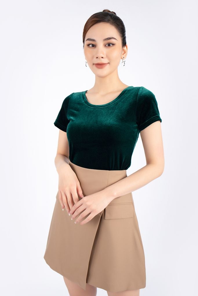 FAT5291 - Áo thun dạo phố vải nhung dáng croptop cổ tròn tay ngắn - PANTIO