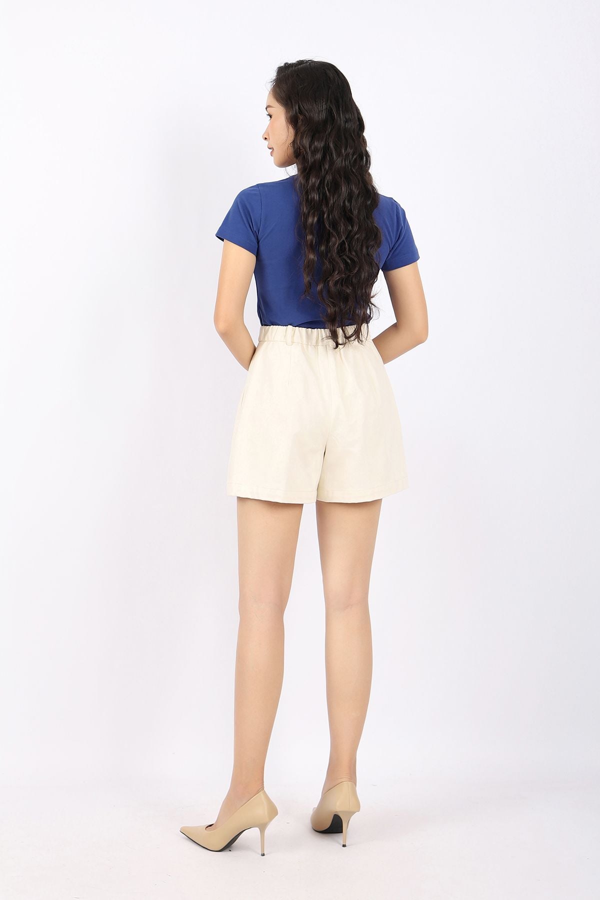 FQN3301 - Quần short dạo phố vải kaki dáng suông thân sau phối chun túi hai bên - PANTIO