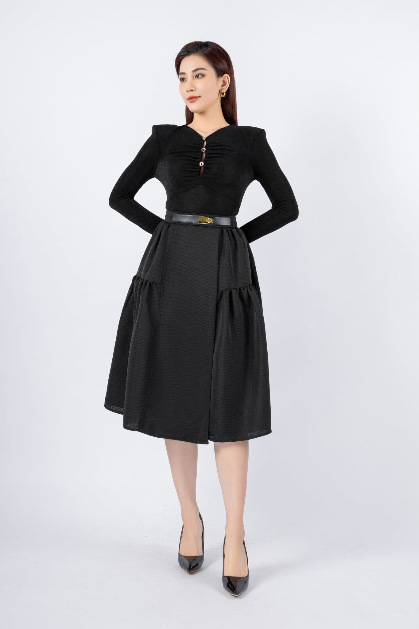 FJD51120 - Chân váy công sở vải thô dày dáng Xoè có lót vải habutai cạp phối đai da trang trí xếp nhún hai bên thân tạo kiểu khóa thân sau - PANTIO