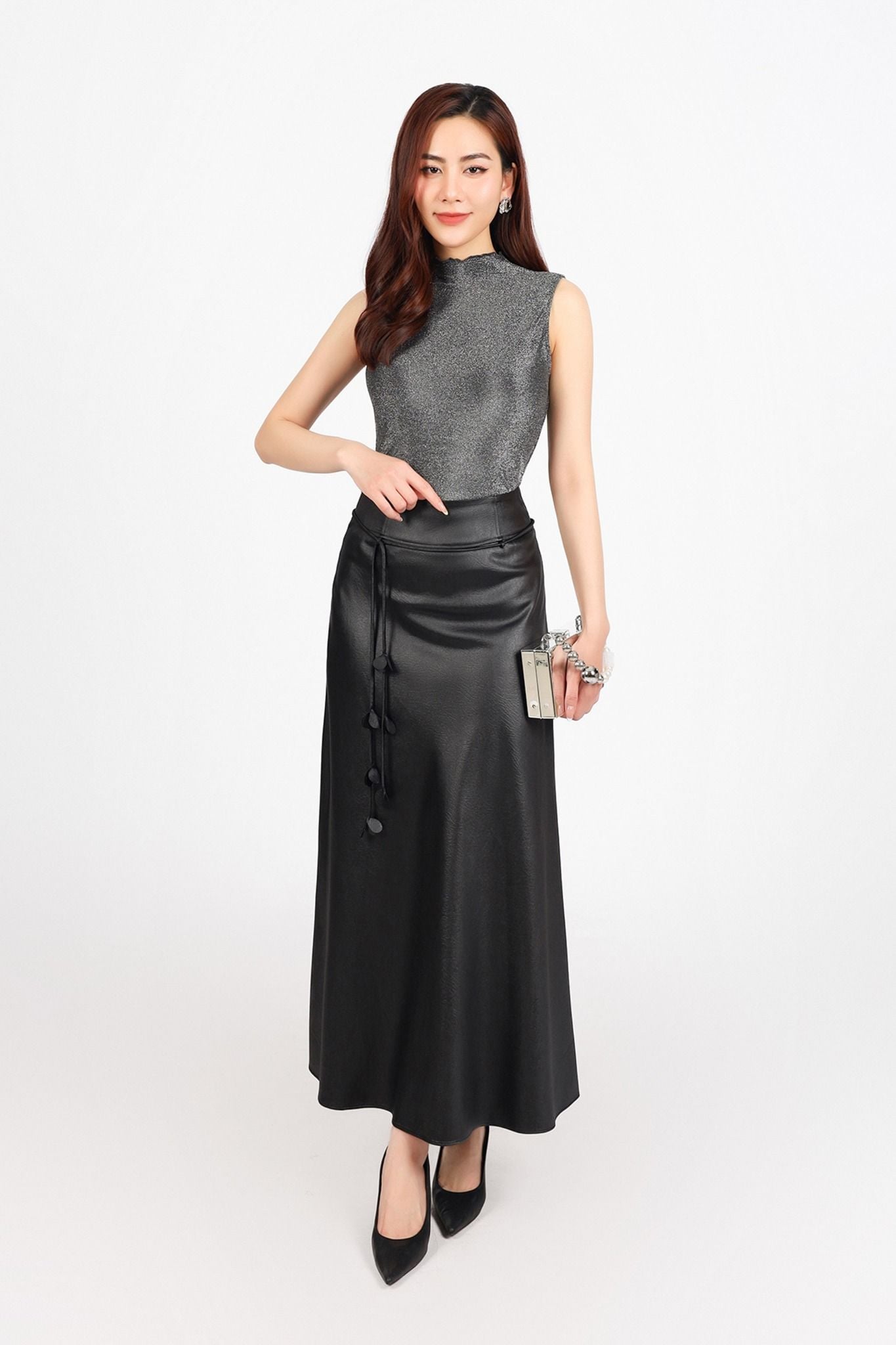 FAT7396 - Áo thun vải len nhũ dáng ôm cổ cao không tay thời trang - PANTIO