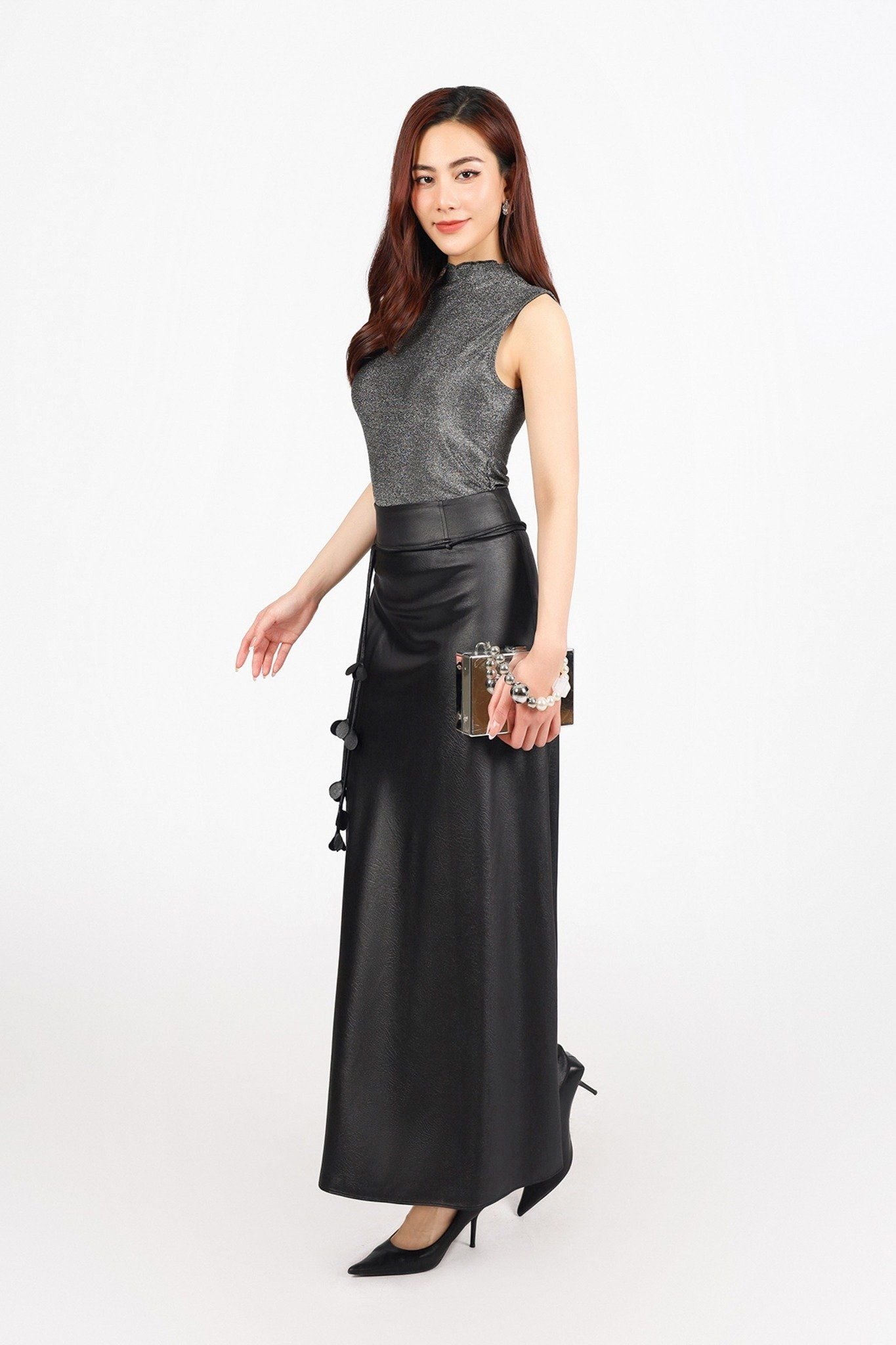 FAT7396 - Áo thun vải len nhũ dáng ôm cổ cao không tay thời trang - PANTIO