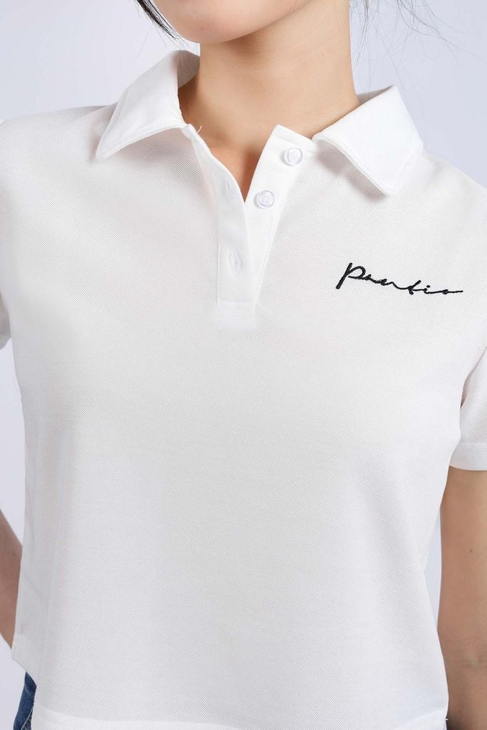 FAT7427 - Áo thun cotton dáng croptop cổ đức ngực áo thêu hoạ tiết thời trang - PANTIO
