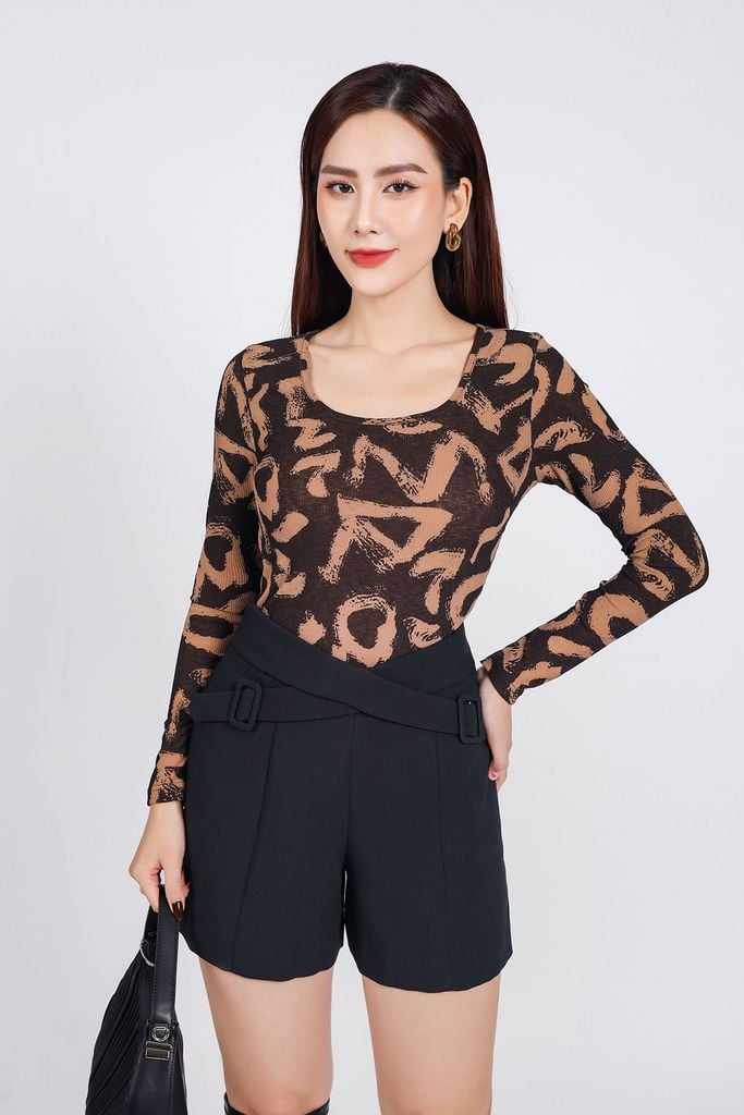 FQN7369 - Quần short dạo phố vải thô dày thân trước phối vạt chéo thời trang - PANTIO