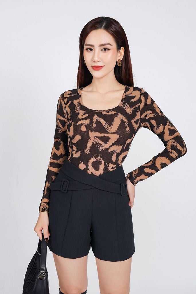 FAT9405 - Áo thun thời trang cao cấp vải len co giãn dáng ôm cổ vuông dài tay - PANTIO