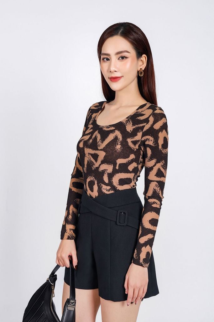 FAT9405 - Áo thun thời trang cao cấp vải len co giãn dáng ôm cổ vuông dài tay - PANTIO