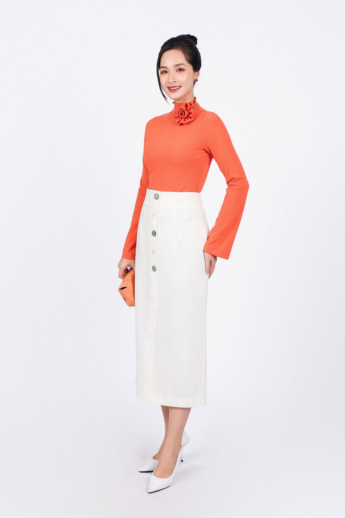 FAT9409 - Áo thun cao cấp vải len co giãn dáng ôm cổ cao đính hoa 3D thời trang tay loe dài - PANTIO