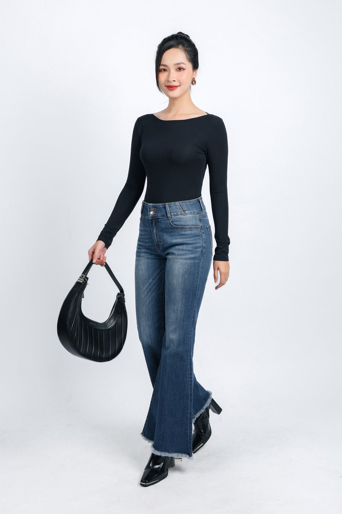 FAT9411 - Áo thun cotton dáng ôm cổ thuyền tay dài - PANTIO