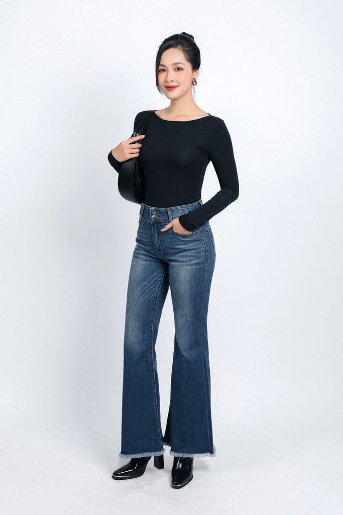 FAT9411 - Áo thun cotton dáng ôm cổ thuyền tay dài - PANTIO
