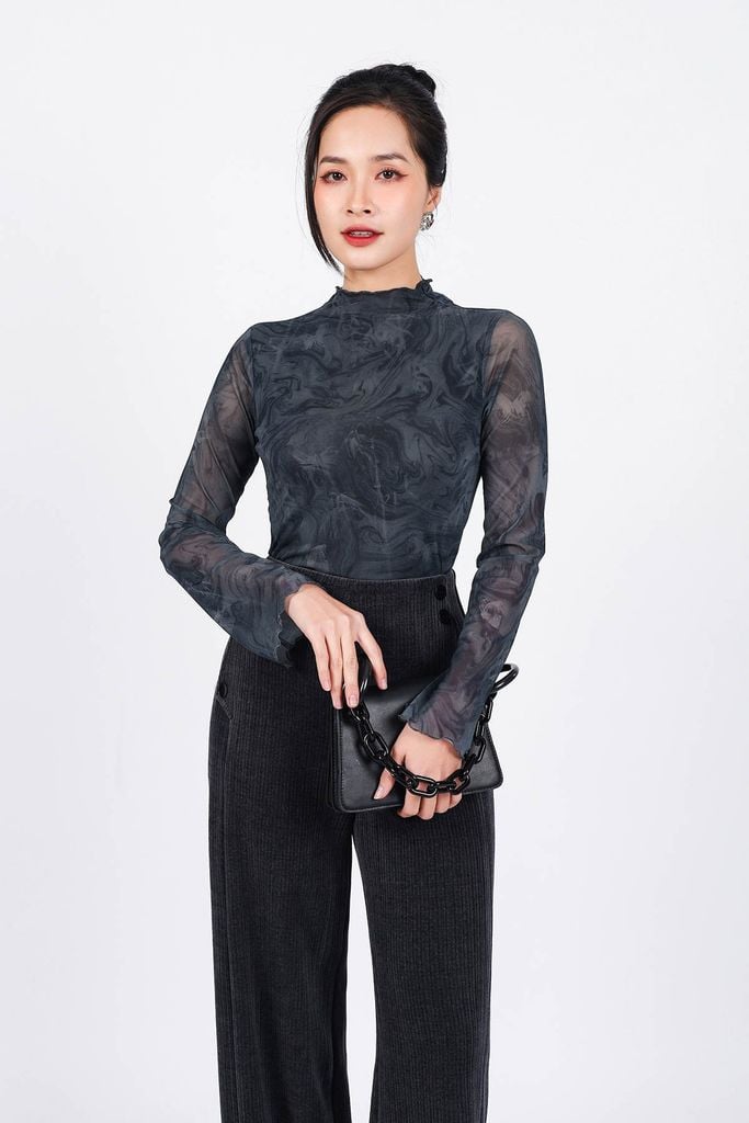 FAT9433 - Áo thun cao cấp vải lưới co giãn dáng ôm cổ ren ống tay loe - PANTIO
