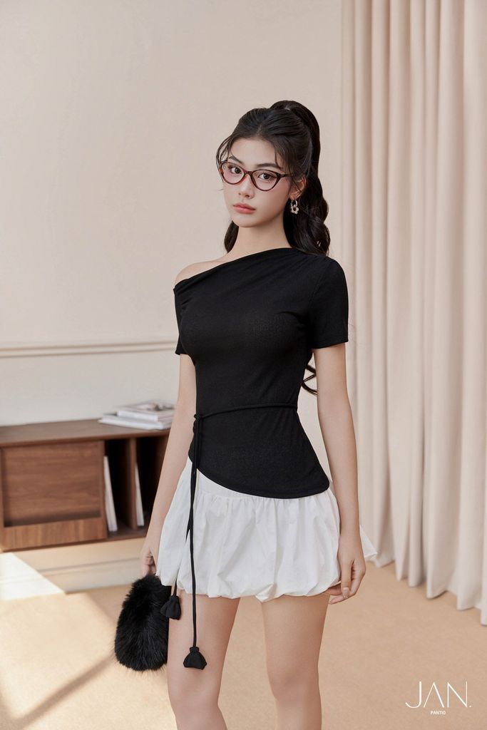 FAT9435 - Áo dáng ôm, cổ lệch, tay cộc, gấu lệch, dún vai, dây đai buộc rời - JAN.