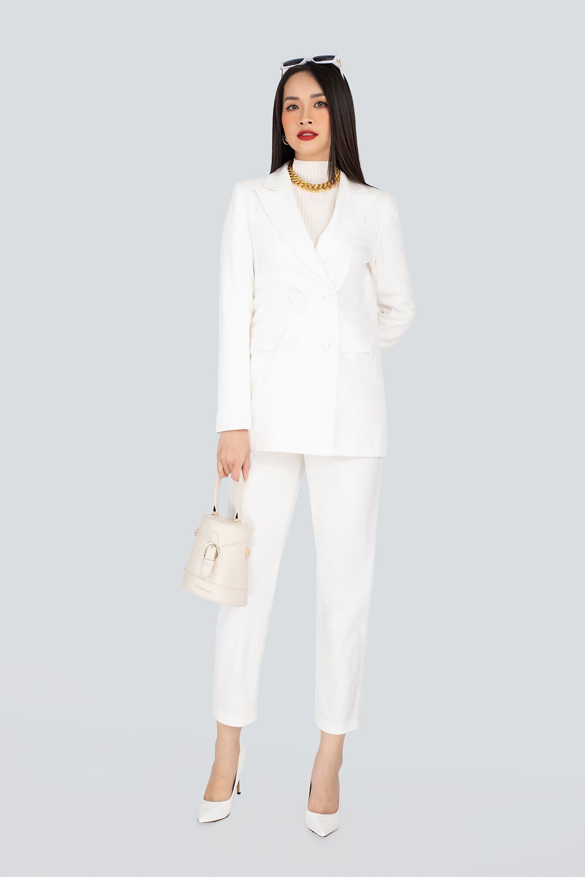 Áo vest nữ chất liệu thô cổ hai ve dài tay FAV7903 - PANTIO