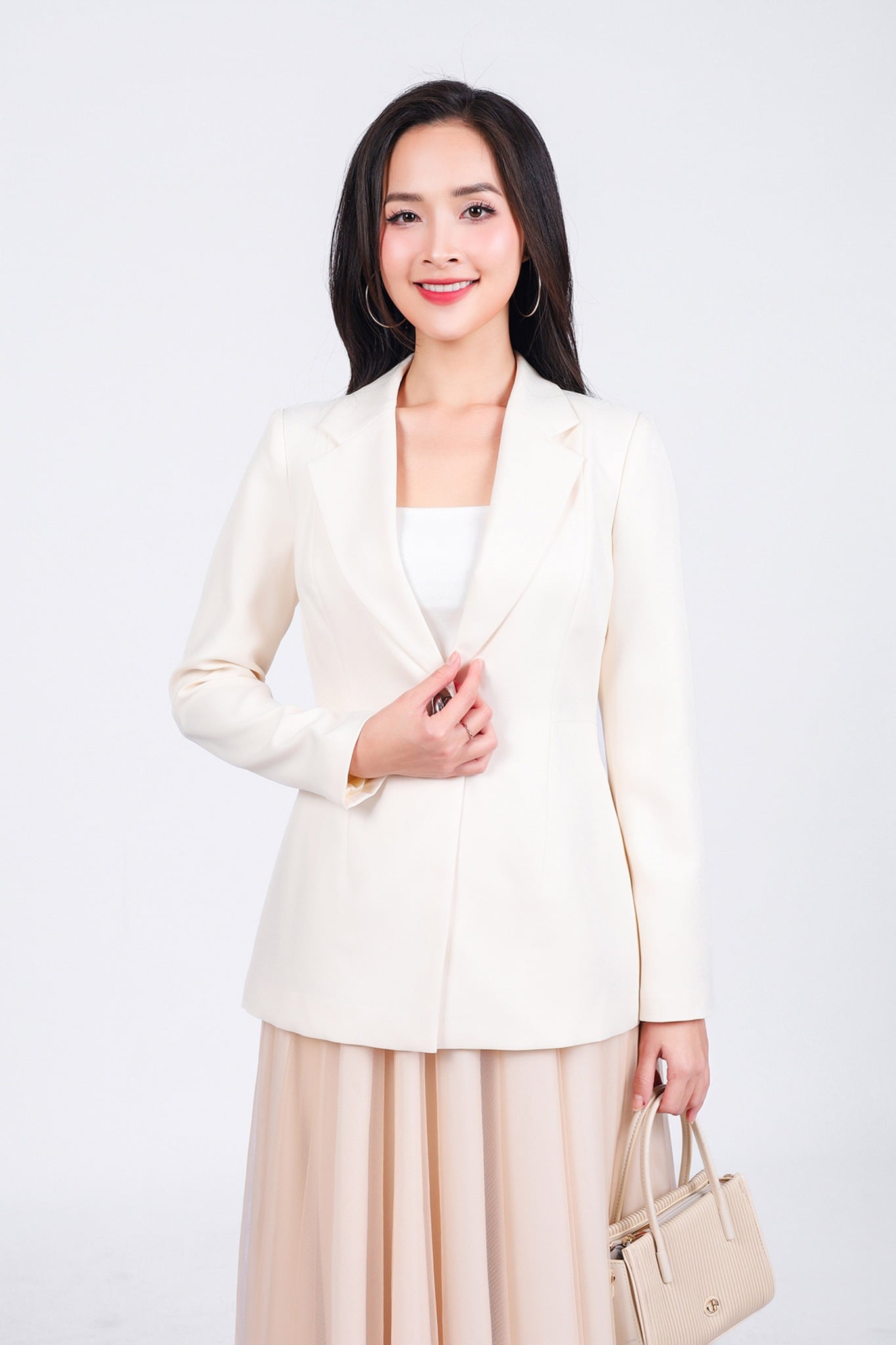 FAV9946 - Áo vest công sở vải thô dày dáng ôm cổ hai ve thân áo đính khuy kim loại cao cấp - PANTIO