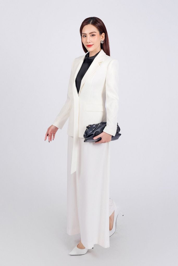 FAV9955 - Áo vest công sở vải thô dày dáng ôm cổ hai ve phối vạt dài tạo kiểu thân áo có túi hai bên - PANTIO