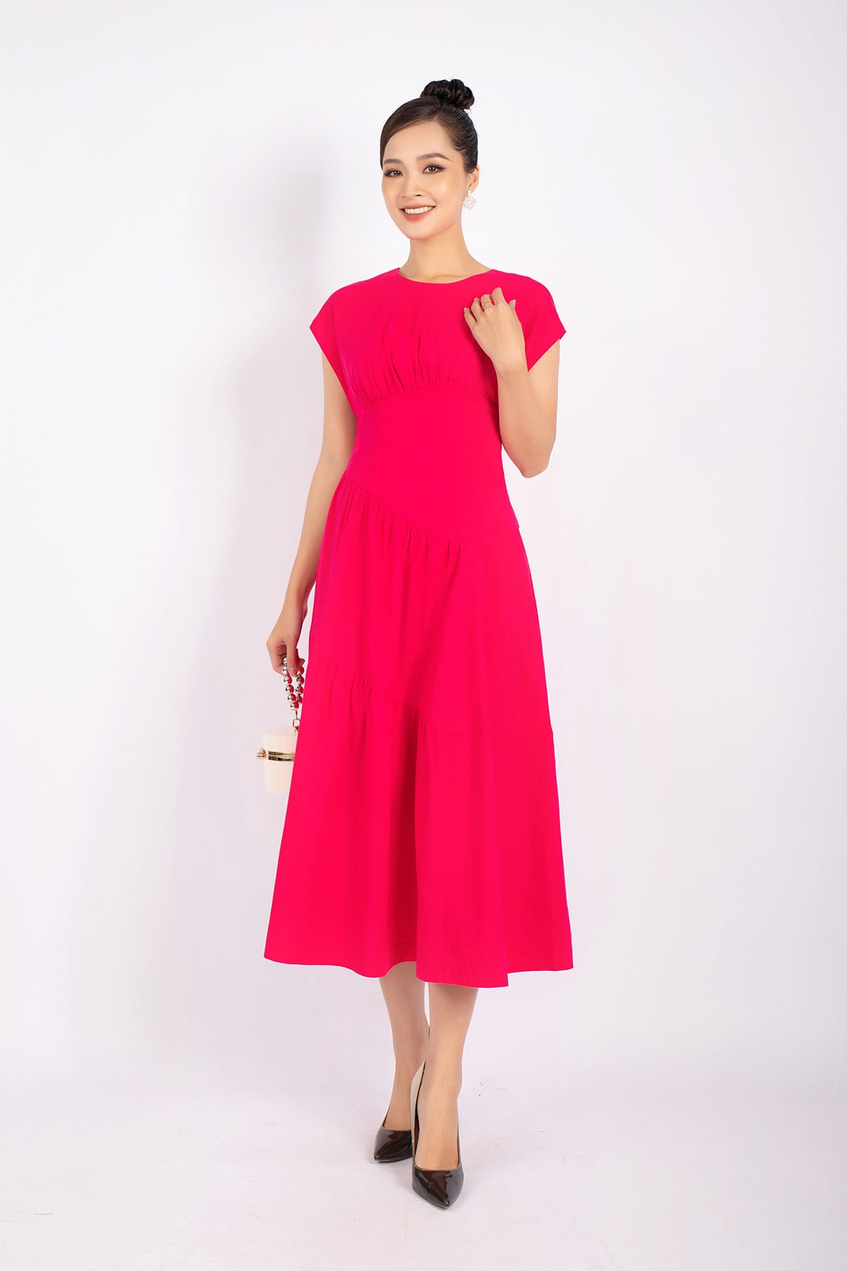 FDC13663 - tỷ lệ kèo 8899 vải linen dáng Xoè cổ tròn vai chờm thân xếp nhún khóa thân sau - tỷ lệ kèo 8899