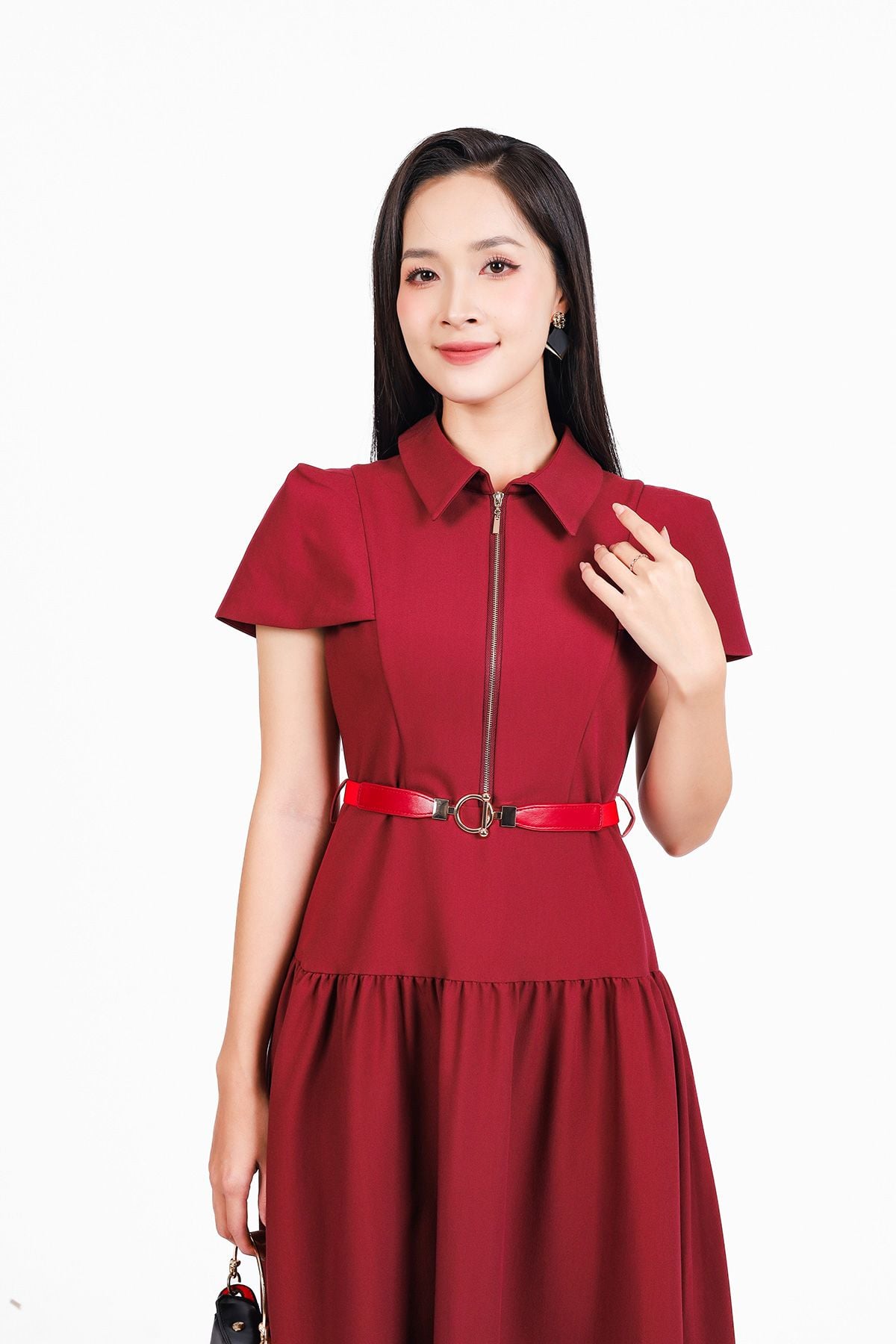 FDC14034 - Đầm công sở vải tuytsi dáng xoè có lót habutai cổ đức phối khoá đồng trang trí kèm thắt lưng tạo kiểu khoá thân sau - PANTIO