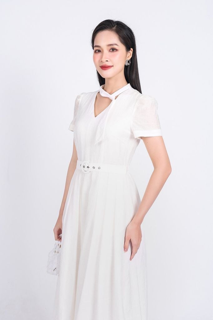 FDC15199 - Đầm công sở vải thô mỏng dáng A xòe cổ xẻ V phối vạt tay bồng nhẹ eo xếp ly bung tạo xoè kèm dây đai thắt eo - PANTIO