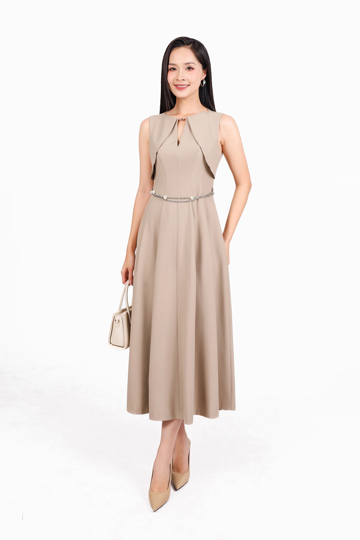 FDC15262 - Đầm công sở vải thô đũi dáng A ôm eo cổ tròn xẻ V thân váy xếp ly bung tạo xoè khoá thân sau - PANTIO