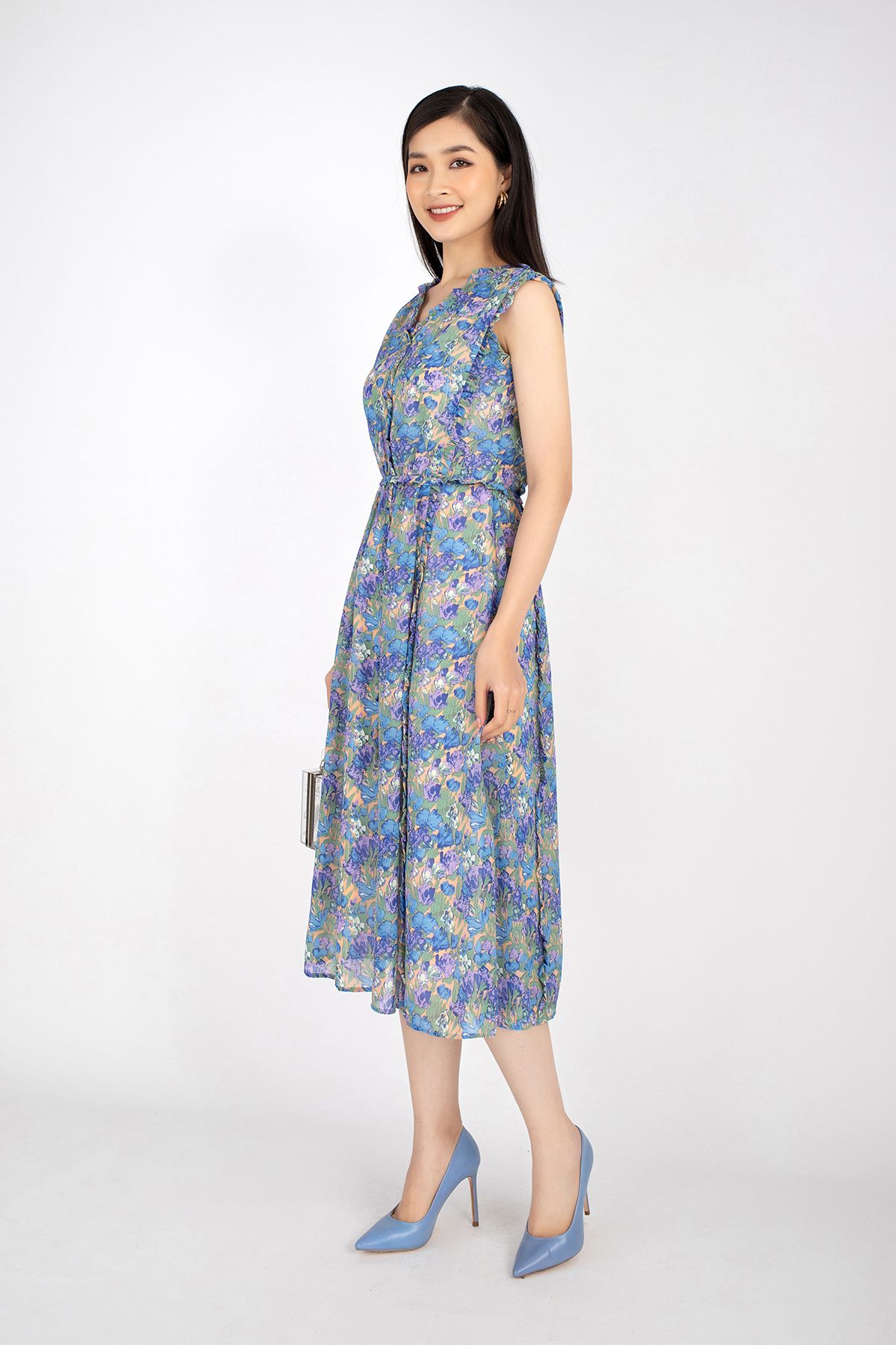 FDC33123 - Đầm công sở chất liệu vải chiffon dáng xòe cổ V kẹp bèo - PANTIO