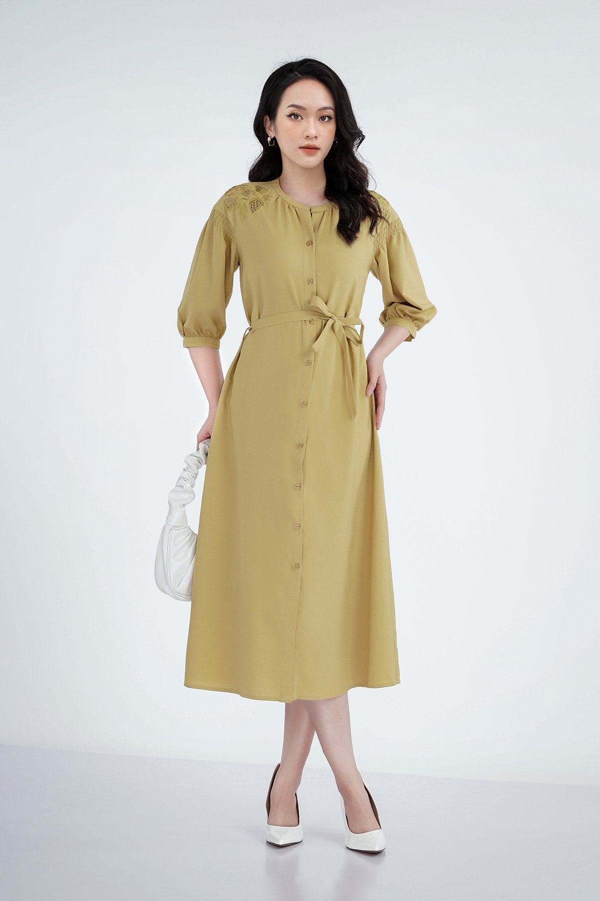 FDC33173 - Đầm công sở chất liệu phi cát họa tiết cắt 3D , đai eo - PANTIO