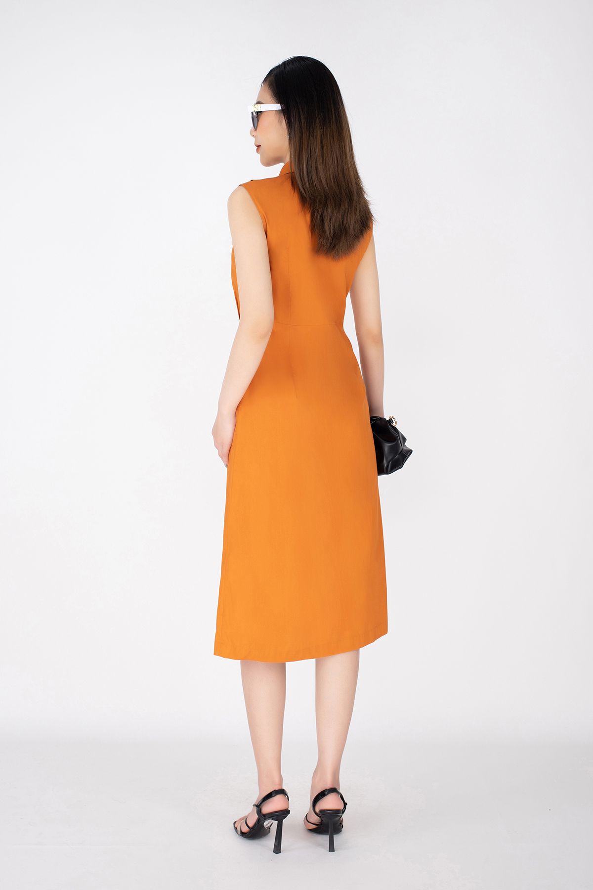 FDC33361 - Đầm công sở vải thô dáng A cổ đức cầu vai và túi xếp mí trang trí - PANTIO