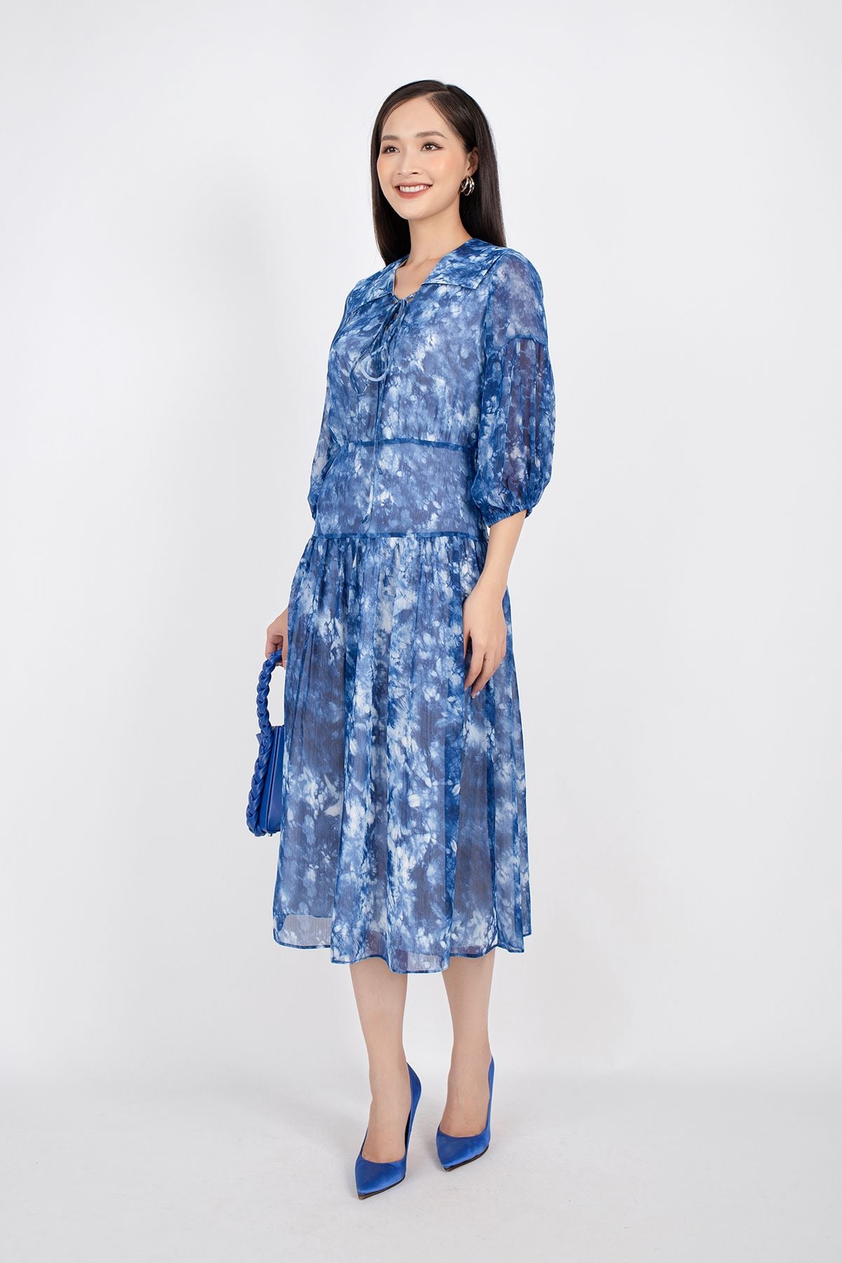 FDC33407 - Đầm công sở vải lụa voan dáng xòe cổ bẻ bản to đan dây tay lỡ bồng hạ dún ngang hông - PANTIO