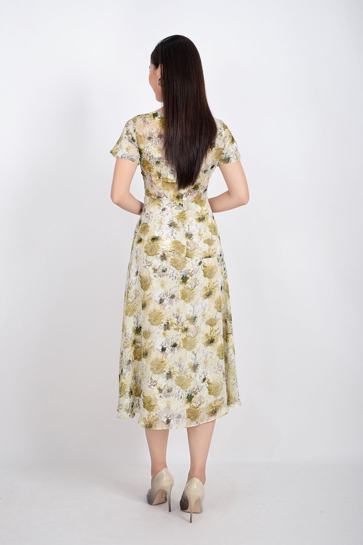 FDC33481 - Đầm công sở vải voan dáng Xoè cổ V chồng vạt xếp nhún - PANTIO