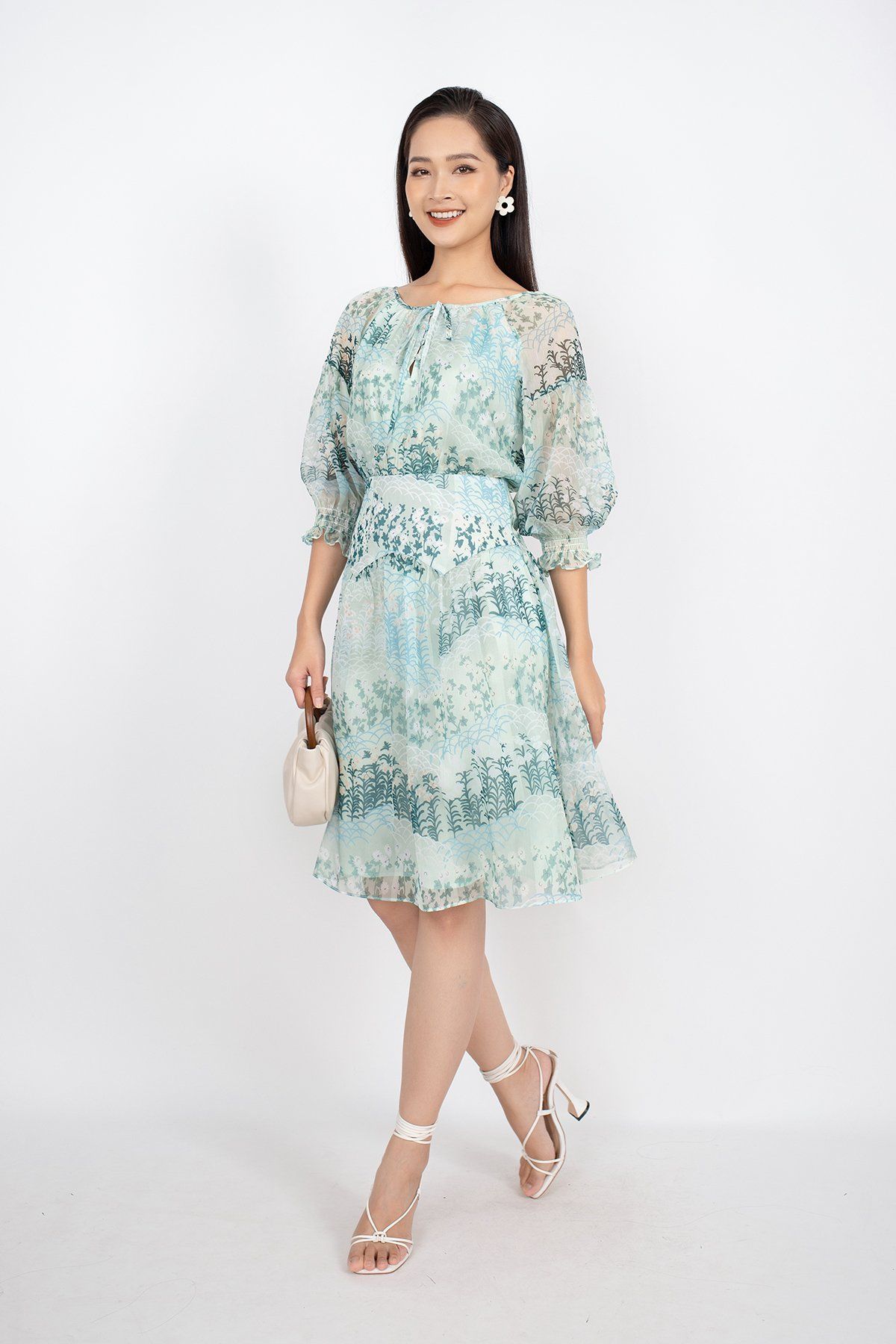 FDC33489 - Đầm công sở vải voan dáng Xoè cổ thuyền xẻ buộc nơ tay lỡ bo chun - PANTIO