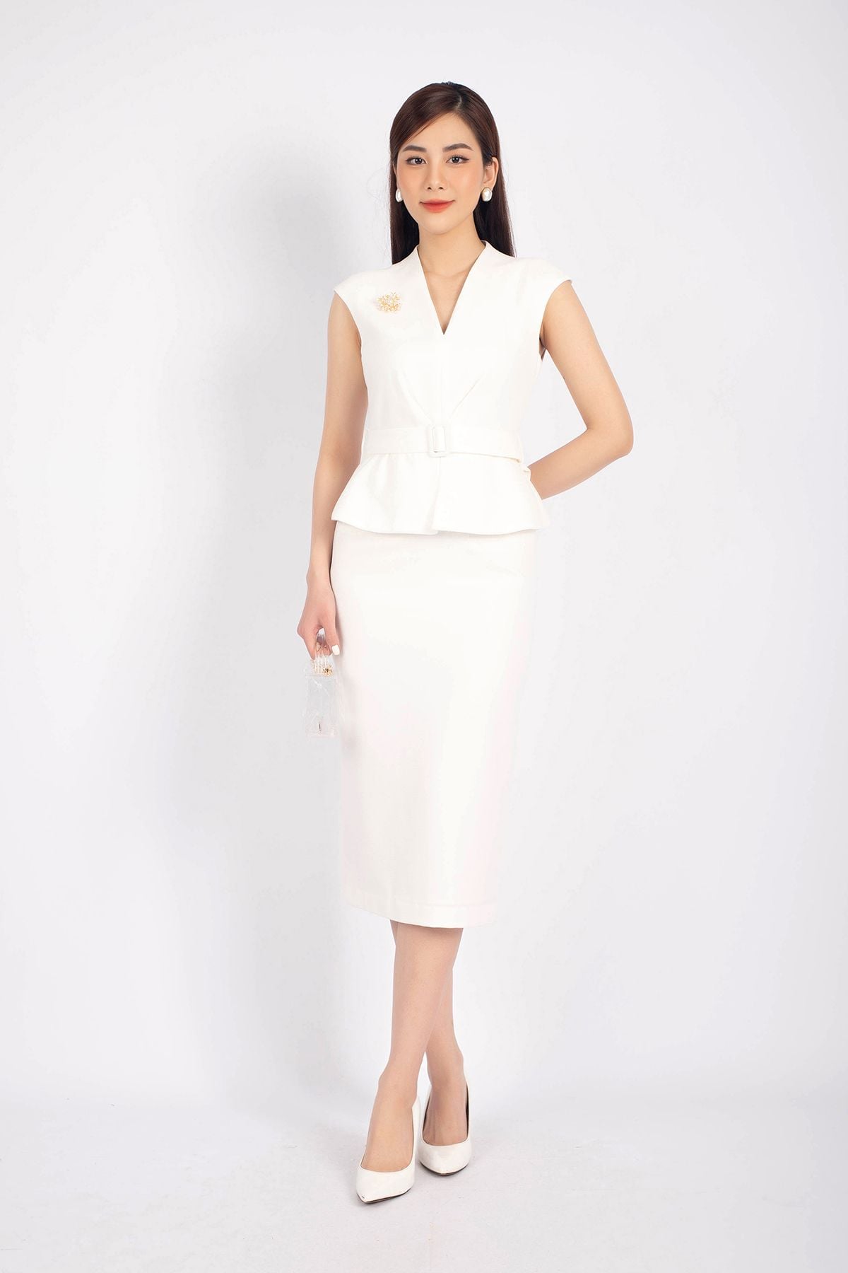 FDC33701 - Đầm công sở vải phi cát dáng ôm thân peplum kèm cài áo khóa thân sau - PANTIO