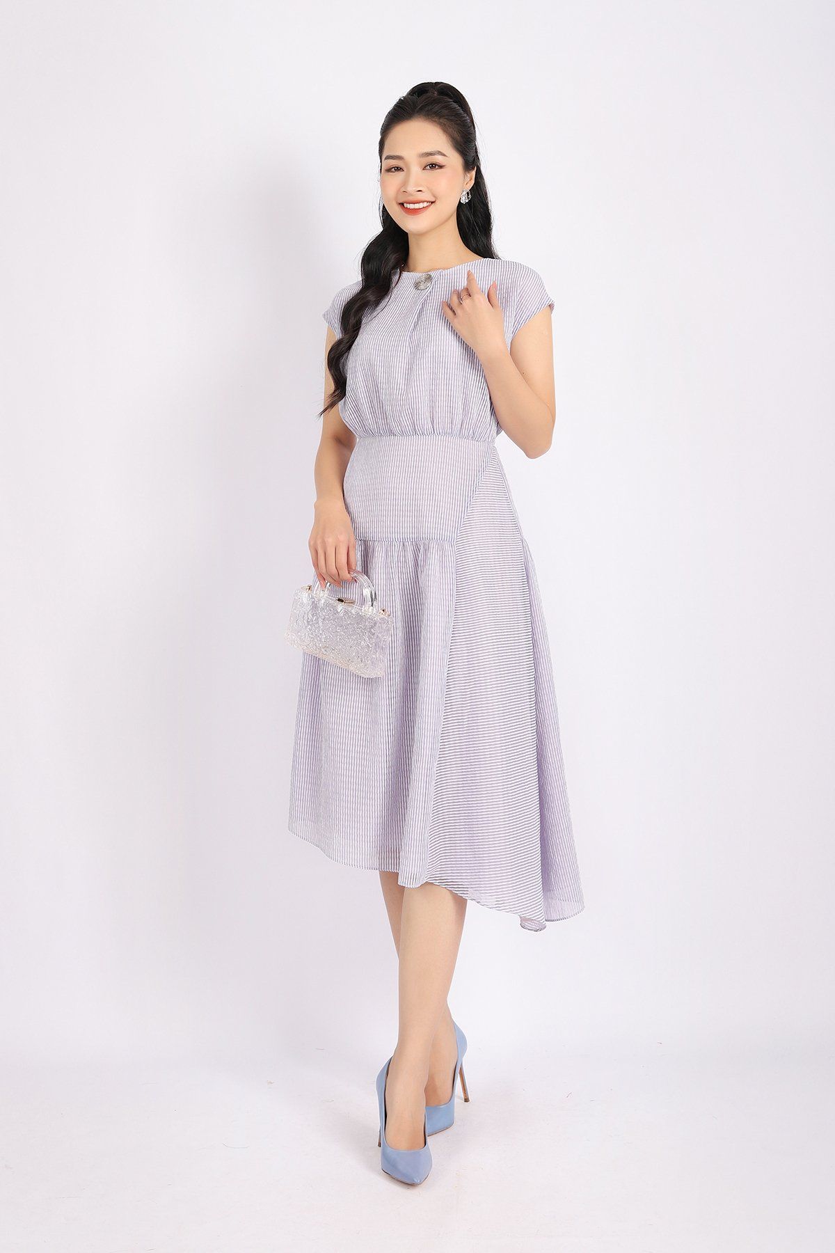 FDC33735 - Đầm công sở vải tơ dáng Xoè cổ tròn phối khuy tay liền vai chờm eo nối tạo kiểu - PANTIO