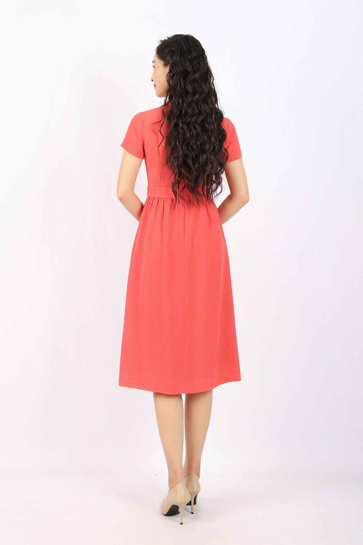 FDC33739 - Đầm công sở vải chiffon xốp dáng Xoè cổ kiểu thân đính cúc xếp mí trang trí khóa thân sau - PANTIO