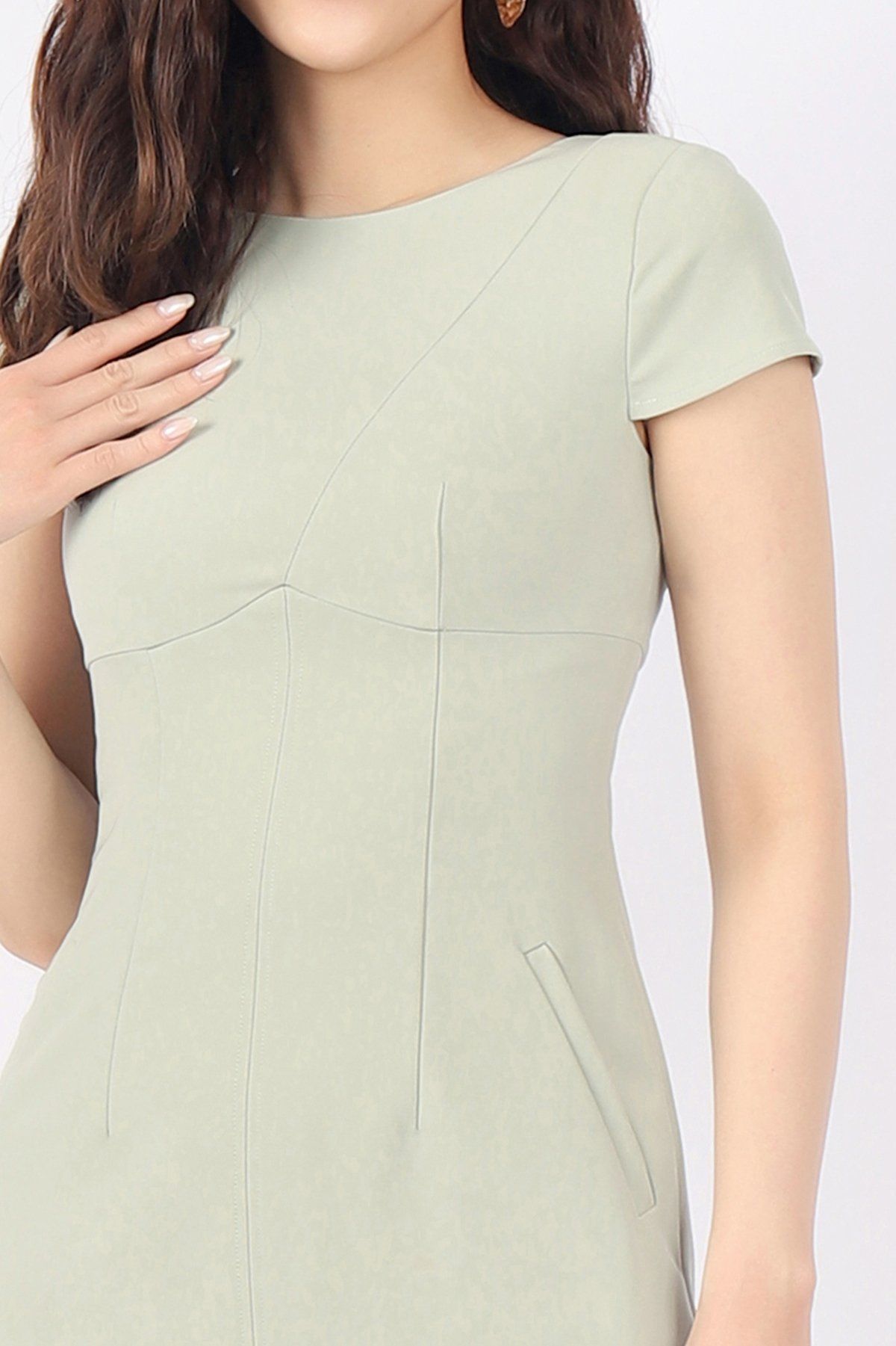 FDC33765 - Đầm công sở vải tuytsi dáng A cổ tròn ngang thân phối đường may khóa thân sau - PANTIO