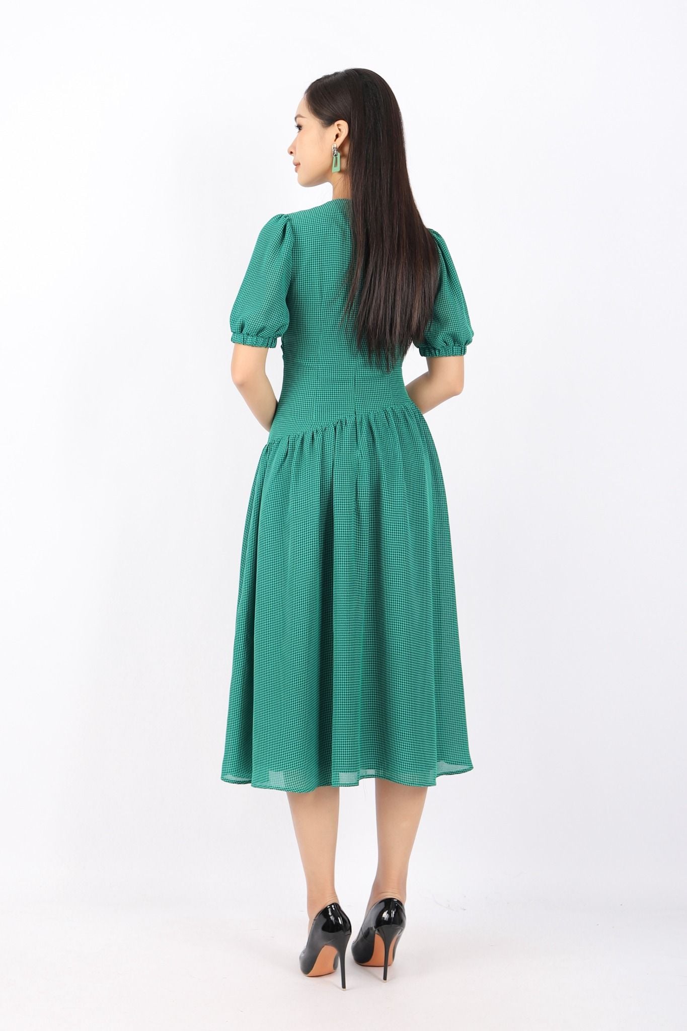 FDC33882 - Đầm công sở vải thô dáng Xoè cổ V chéo thân xếp nhún nối cạp lệch khóa thân sau - PANTIO