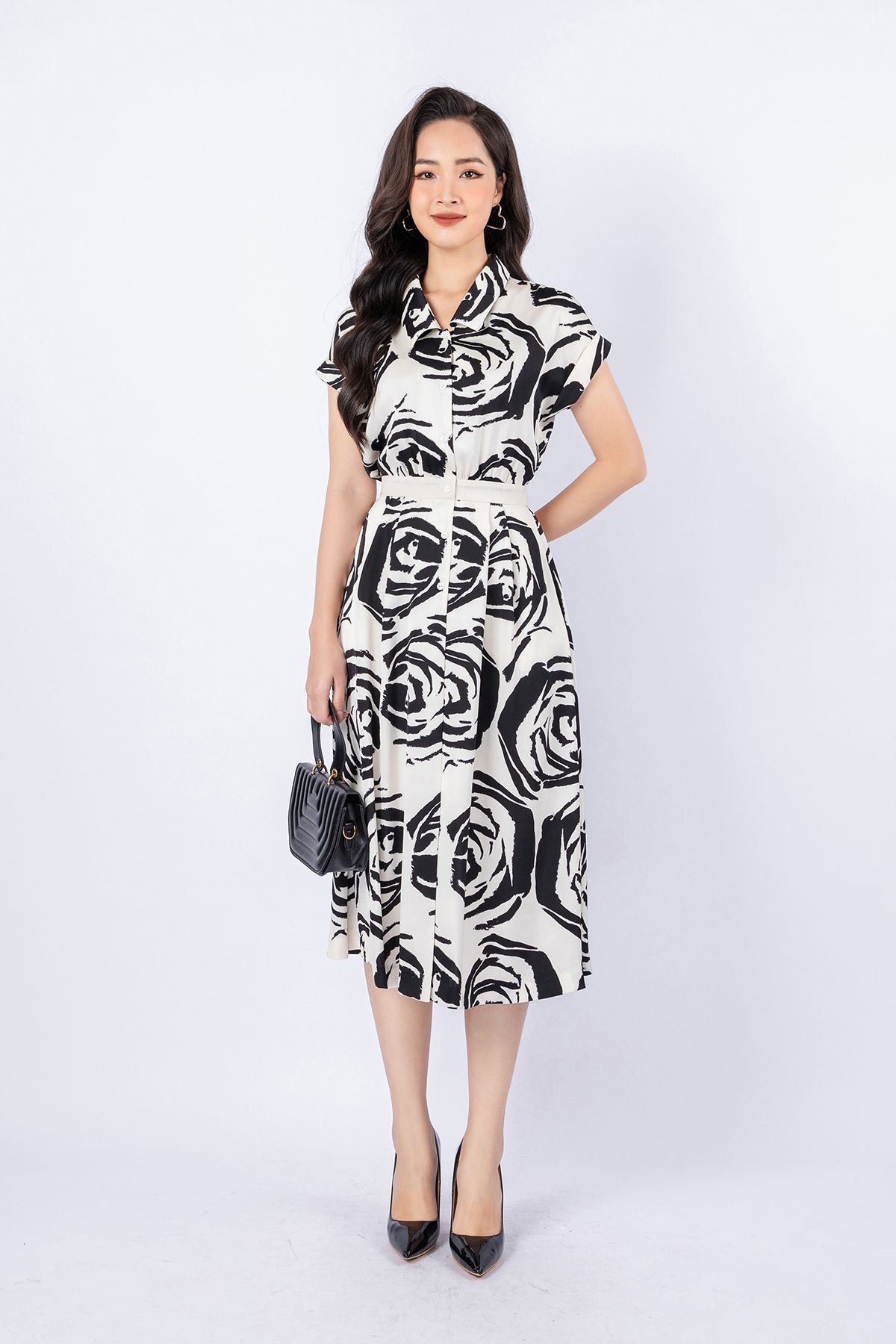 FDC34052 - Đầm công sở vải lụa dáng xòe có lót vải habutai cổ đức vai chờm cài khuy eo phối vải khác màu tạo kiểu - PANTIO