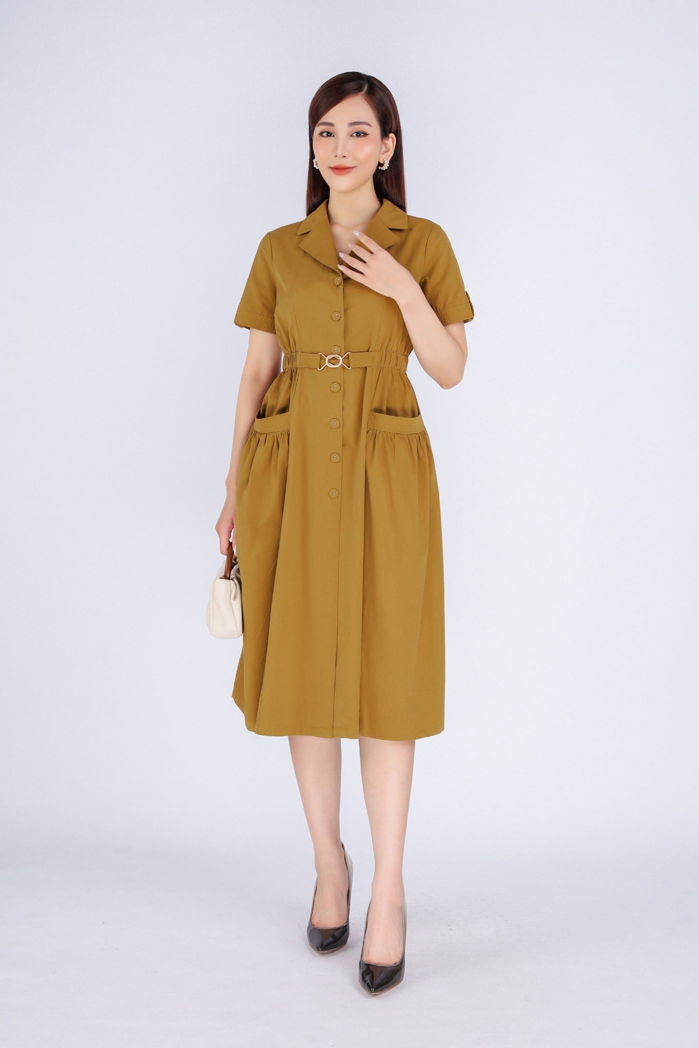 FDC34118 - Đầm công sở vải kaki dáng A cổ vest phối khuy cài eo bo chun phối mặt thắt lưng túi hai bên hông trang trí - PANTIO