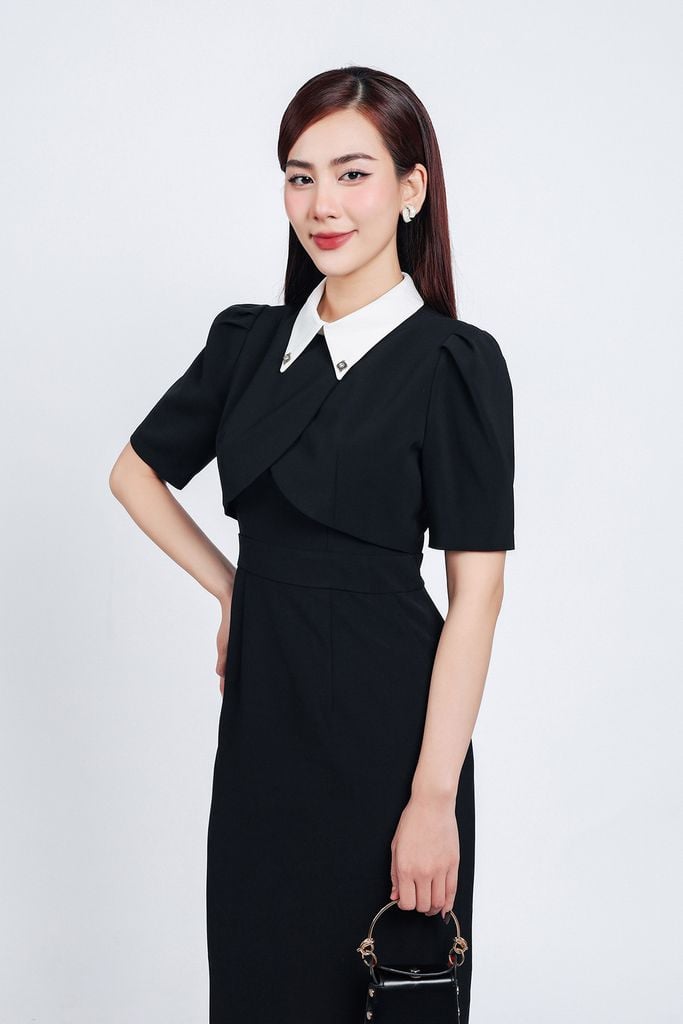 FDC34126 - Đầm công sở vải thô dáng suông cổ đức đính đá trang trí tay lửng ngực váy đính vạt bèo tạo kiểu - PANTIO