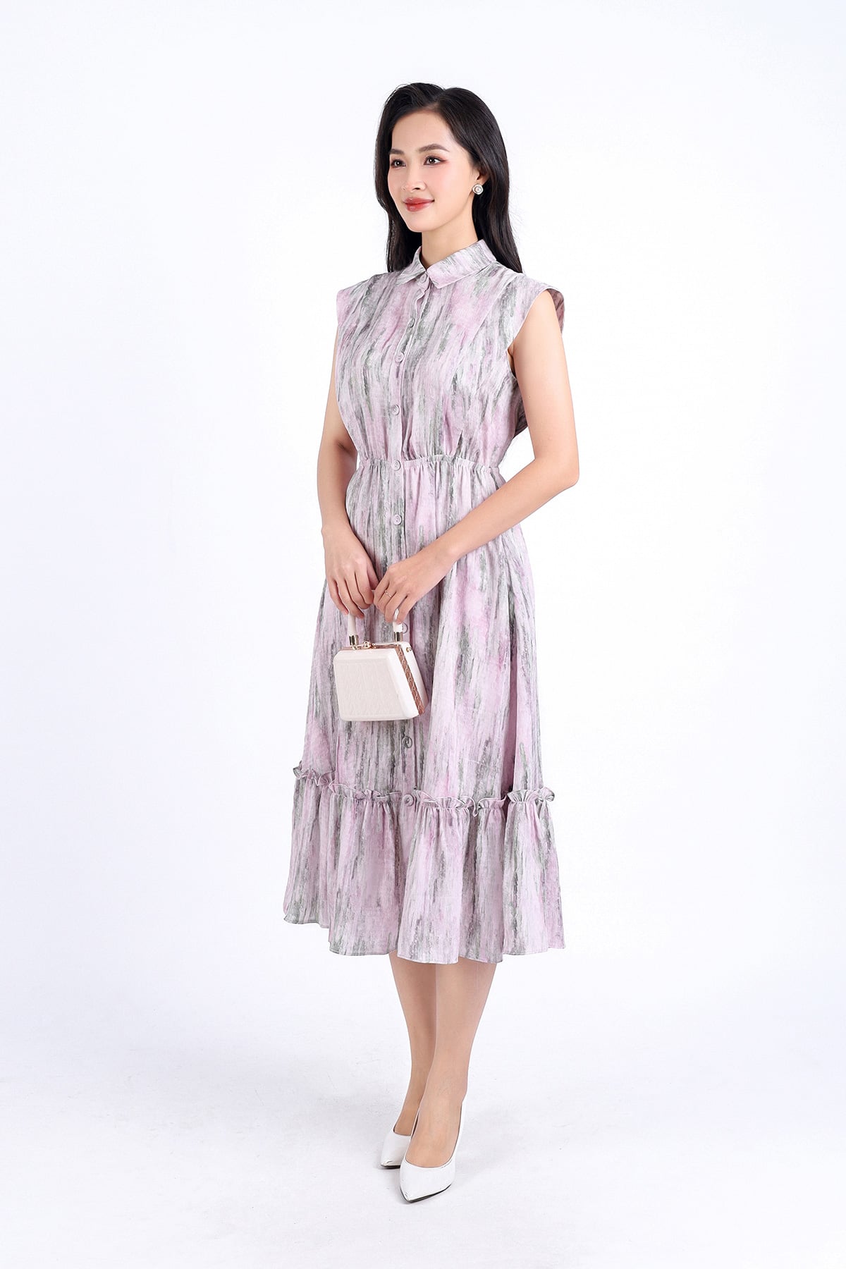 FDC34147 - tỷ lệ kèo 8899 vải lụa xốp hai lớp lót habutai dáng suông cổ đức tay chờm eo bo chun gấu váy xếp tầng tạo kiểu cài khuy thân trước - tỷ lệ kèo 8899