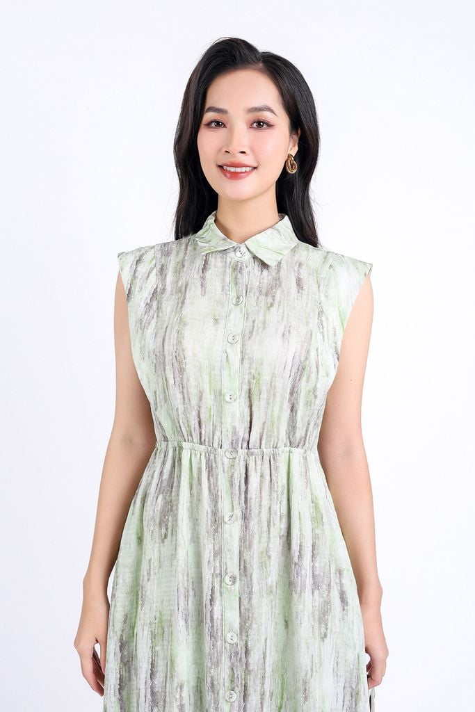 FDC34147 - Đầm công sở vải lụa xốp hai lớp lót habutai dáng suông cổ đức tay chờm eo bo chun gấu váy xếp tầng tạo kiểu cài khuy thân trước - PANTIO