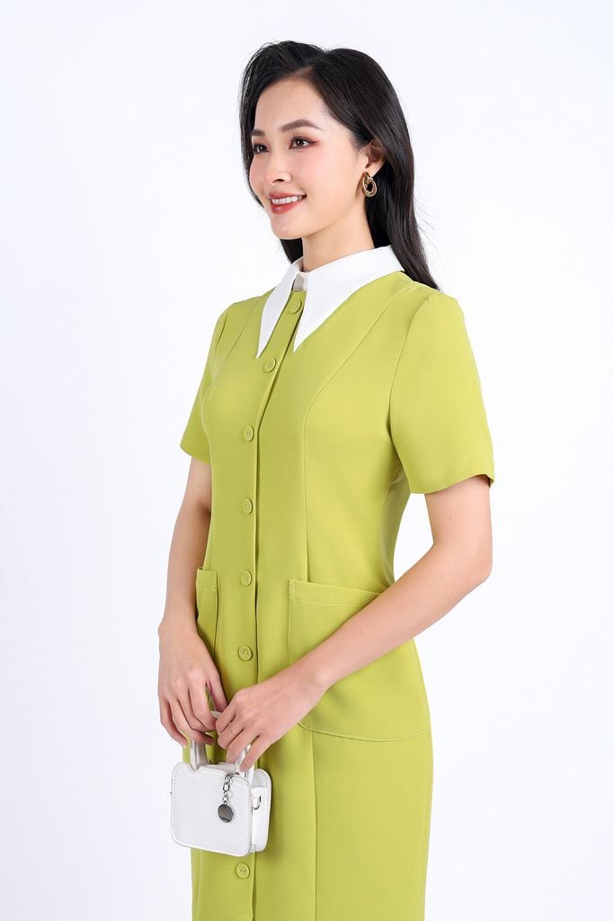 FDC34169 - Đầm công sở vải phi cát dáng bút chì cổ đức tháo rời thân váy đính khuy bọc trang trí có túi váy bên hông khóa thân sau - PANTIO