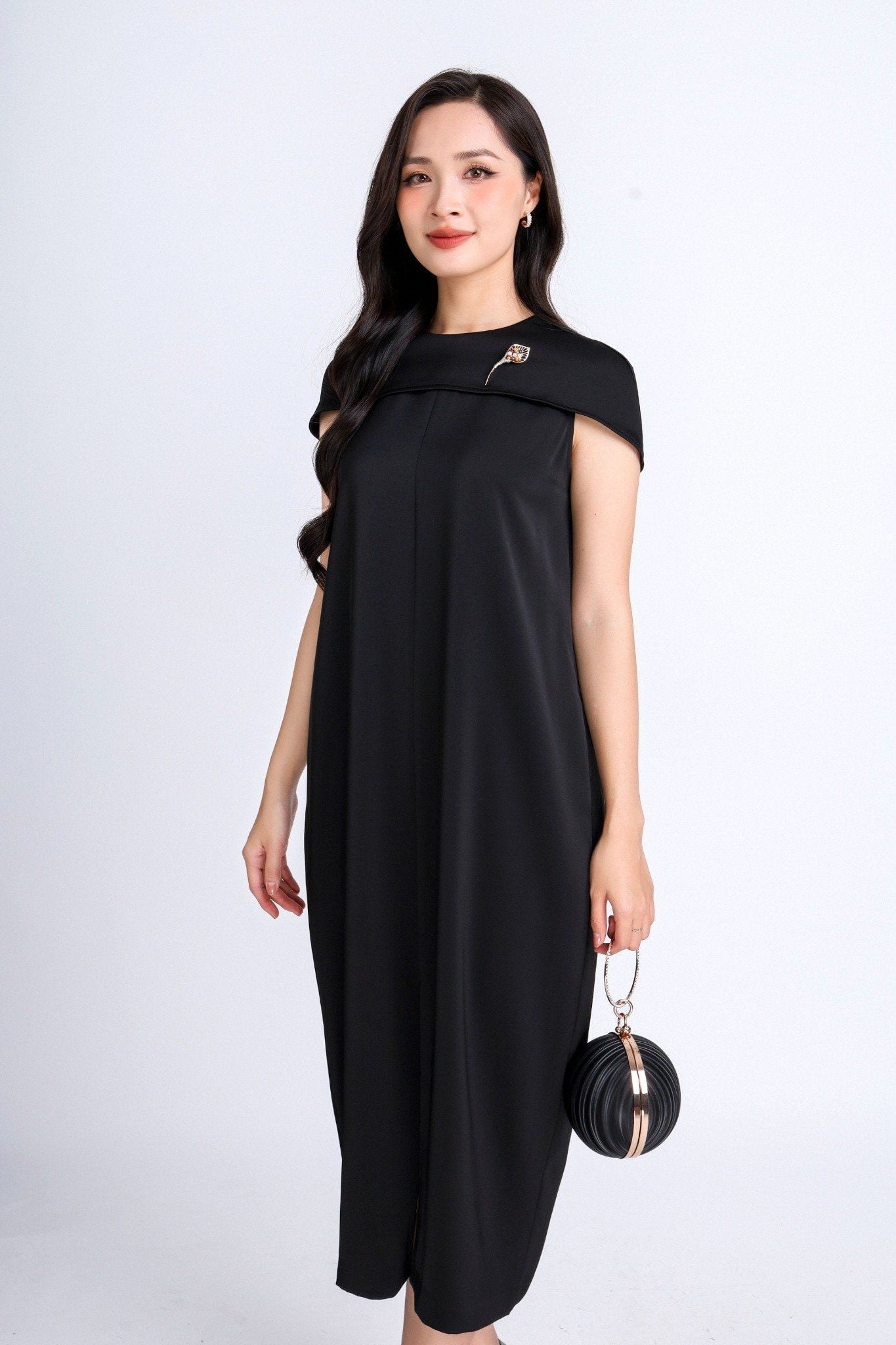 FDC34185 - Đầm công sở vải lụa dày dáng suông bom cổ tròn phối vạt chờm vai tạo kiểu- PANTIO