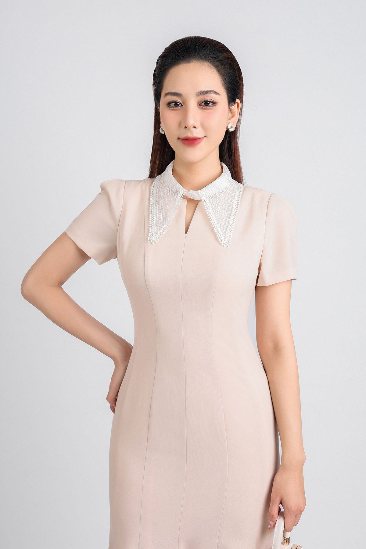 FDC34191 - Đầm công sở vải tuytsi dáng đuôi cá hai lớp lót habutai cổ đức ren lưới tay bồng nhẹ thân váy ôm khoá thân sau - PANTIO