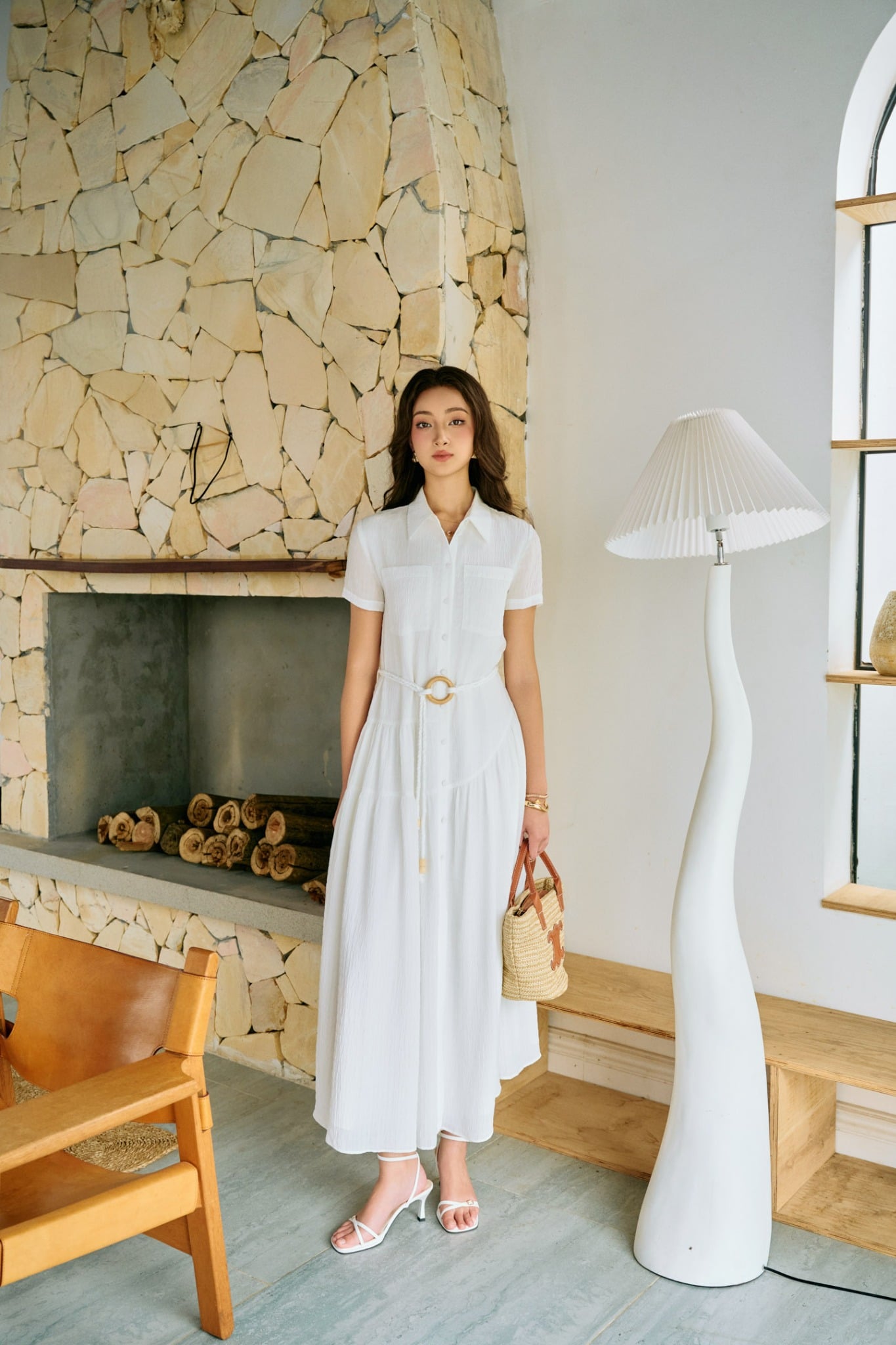 FDC34192 - Đầm công sở vải chiffon xốp dáng suông cổ đức tay ngắn thân váy xếp nhún tạo xoè cài khuy thân trước - PANTIO