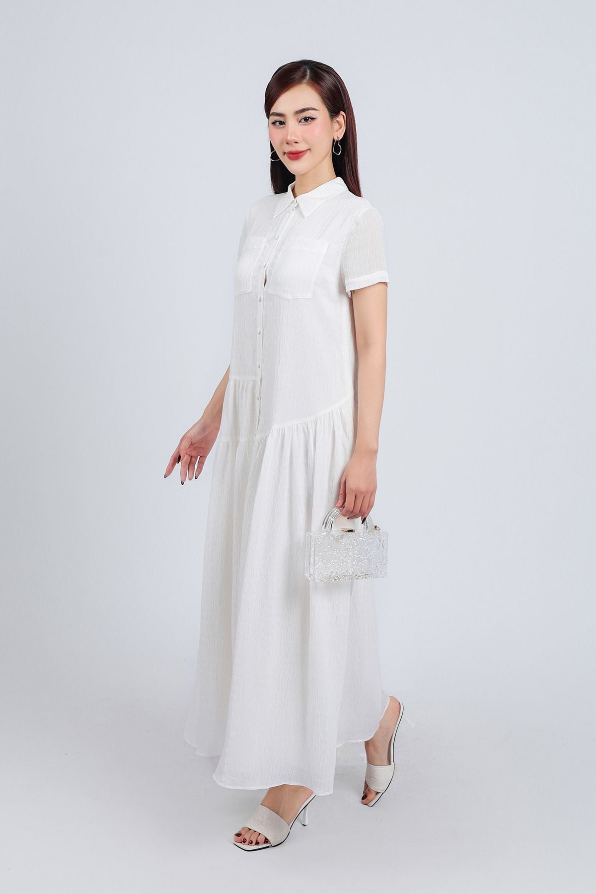FDC34192 - Đầm công sở vải chiffon xốp dáng suông cổ đức tay ngắn thân váy xếp nhún tạo xoè cài khuy thân trước - PANTIO