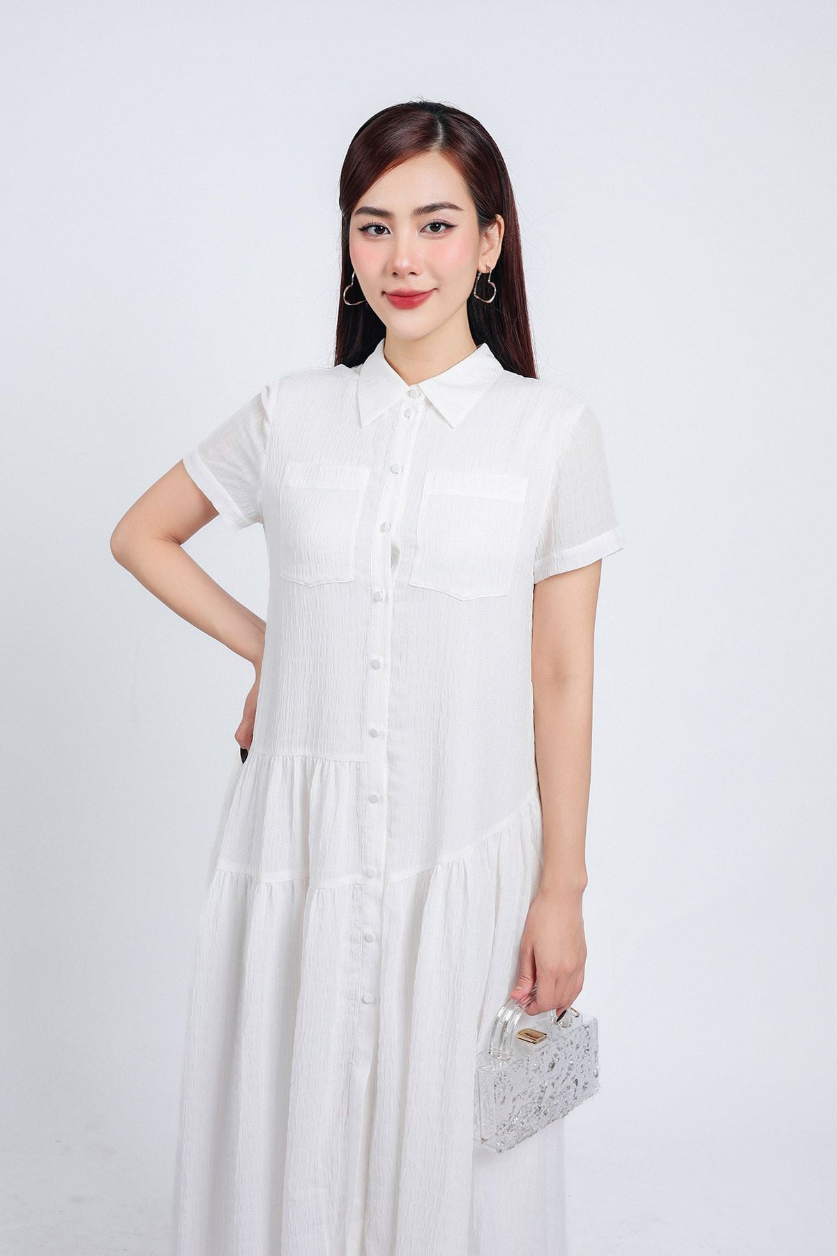 FDC34192 - Đầm công sở vải chiffon xốp dáng suông cổ đức tay ngắn thân váy xếp nhún tạo xoè cài khuy thân trước - PANTIO