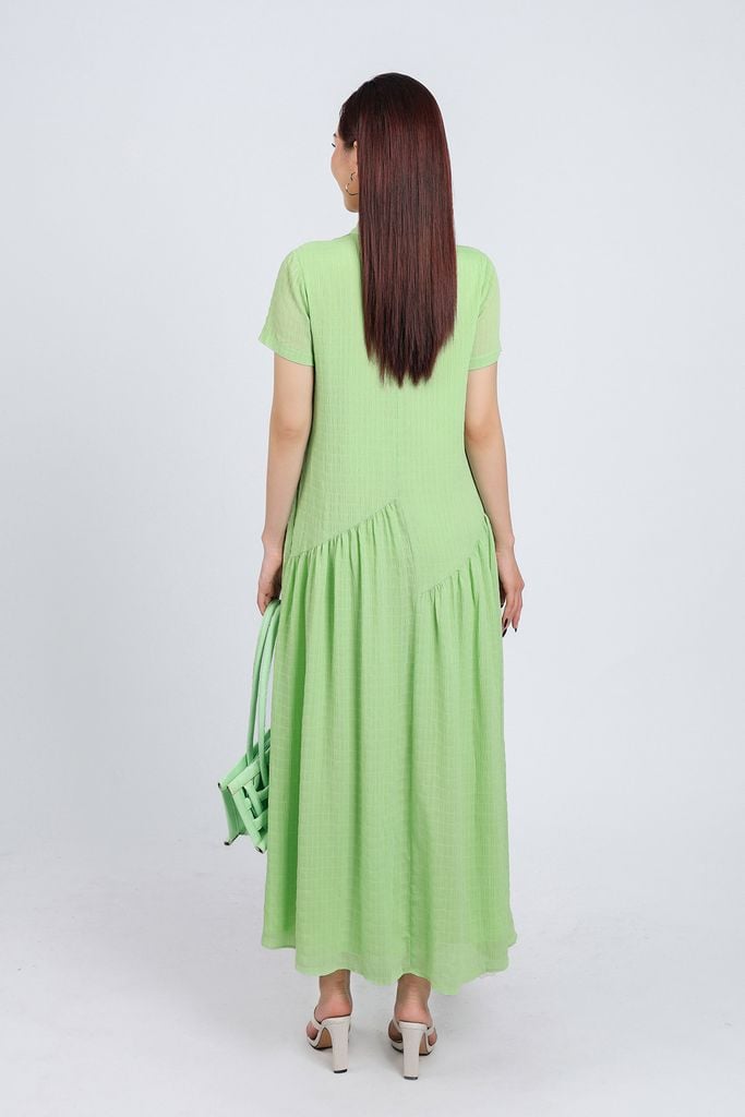 FDC34192 - Đầm công sở vải chiffon xốp dáng suông cổ đức tay ngắn thân váy xếp nhún tạo xoè cài khuy thân trước - PANTIO