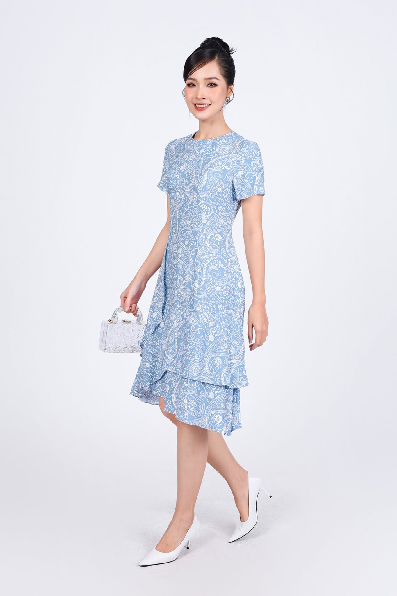 FDC34198 - Đầm công sở vải thô đũi hoa dáng suông cổ tròn tay cộc thân váy xếp tầng tạo kiểu - PANTIO