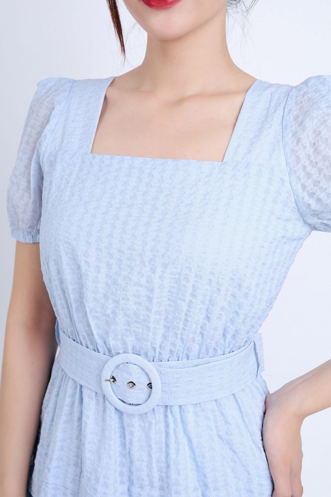 FDC35007 - Đầm công sở vải thô hai lớp lót habutai dáng xoè dài cổ vuông eo bo chun đáp cạp bản to xếp nhún tạo kiểu kèm dây đai váy - PANTIO