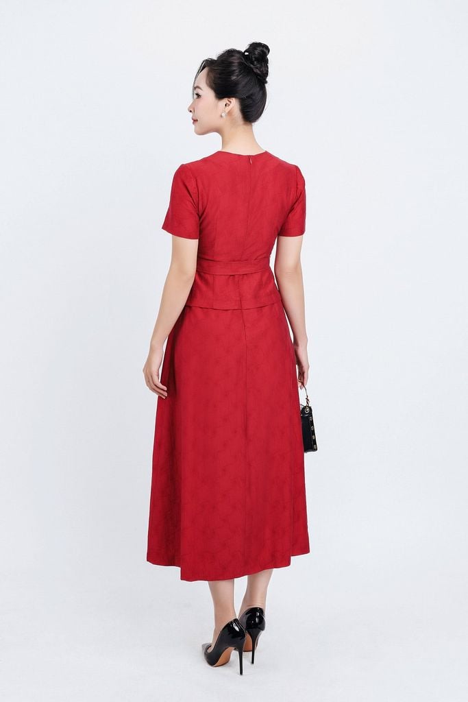 FDC35033 - Đầm công sở vải thô mỏng hai lớp lót habutai dáng xoè cổ xẻ chữ V thân váy xếp ly gân tạo kiểu kèm đai lưng trang trí - PANTIO
